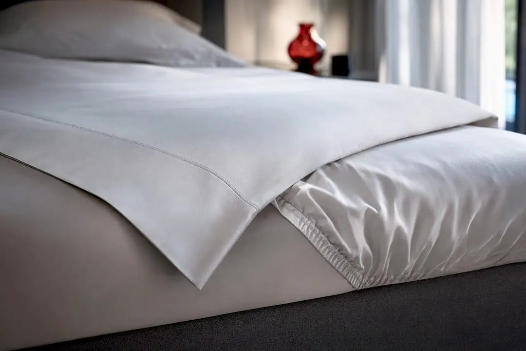 3 profils pour choisir drap plat ou housse selon vos besoins