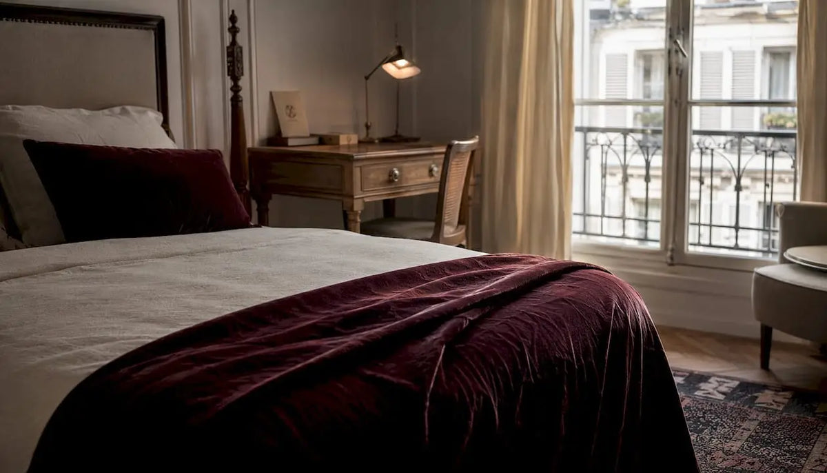 Rôle des jetés de lit en décoration : sublimer et protéger