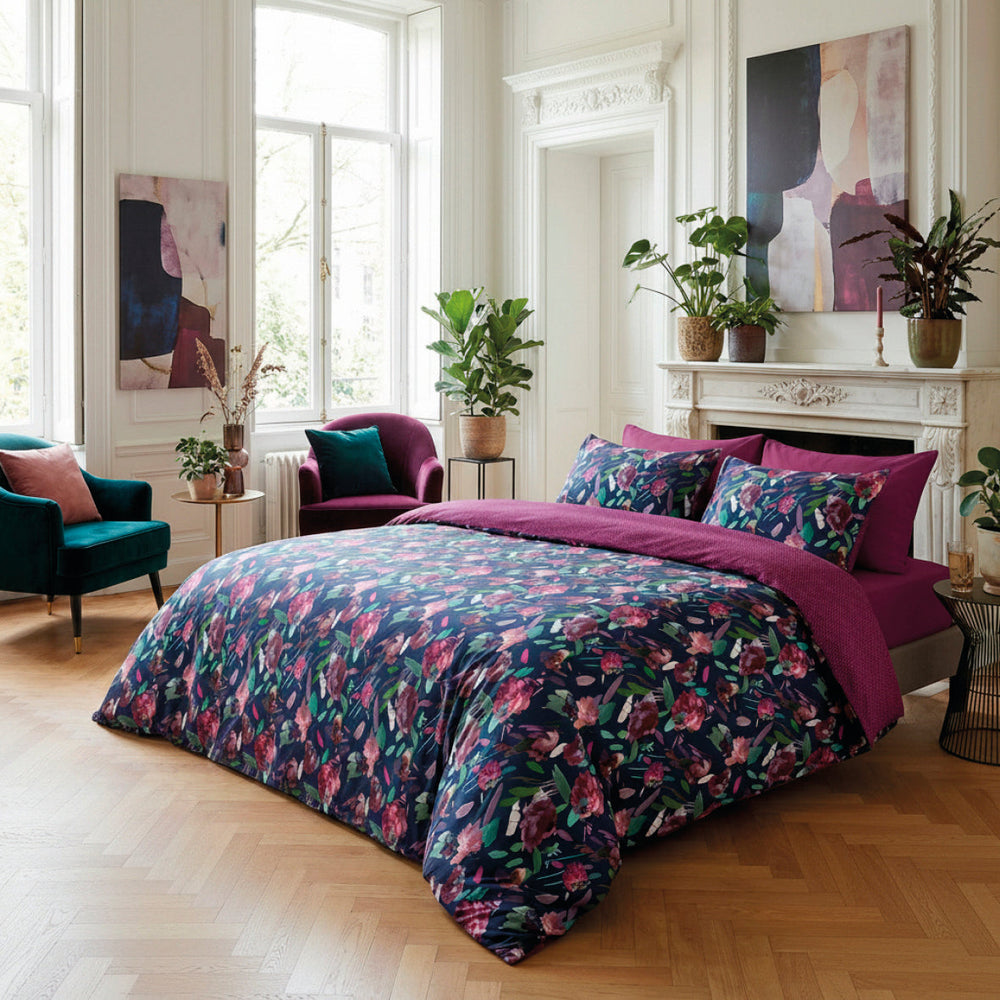 Drap plat satin de coton - Artsy flowers bleu foncé - 240 x 300 cm